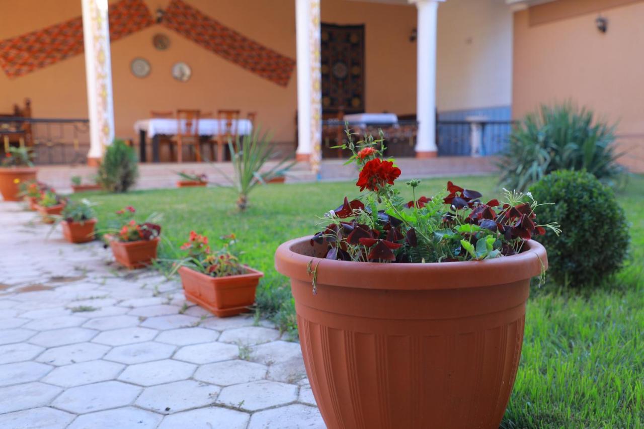 Prime Villa Hotel Tasjkent Buitenkant foto